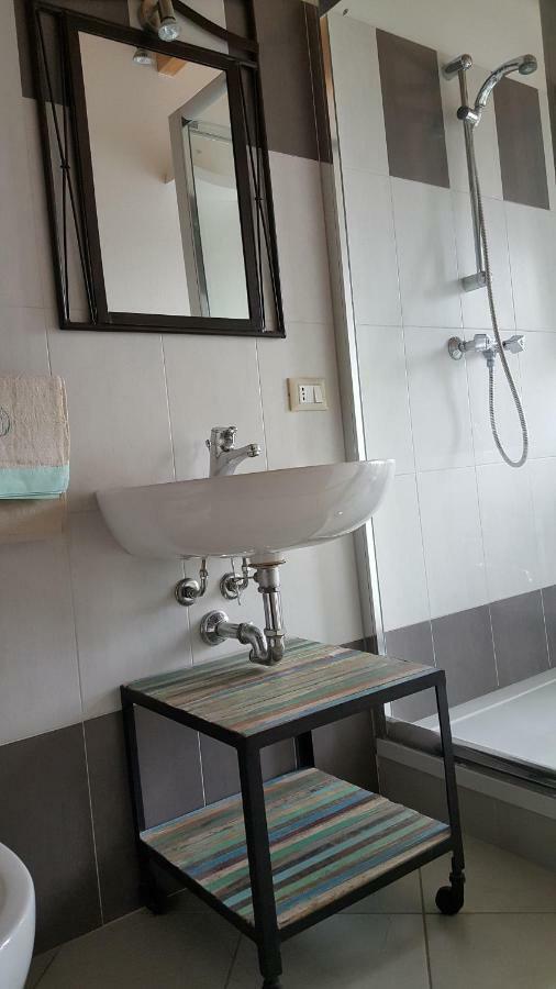 フェラーラCasa Di Ariannaアパートメント エクステリア 写真