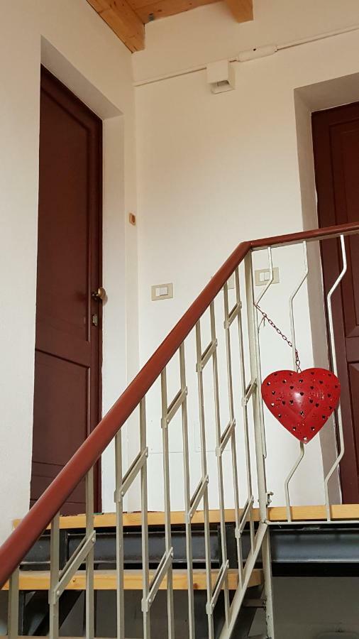 フェラーラCasa Di Ariannaアパートメント エクステリア 写真